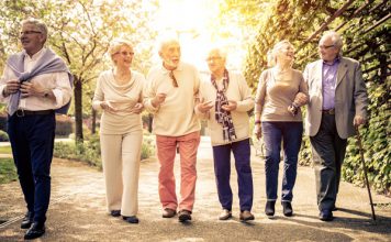 D Vitamini eksikliği yaşlılarda düşme ve kırık riskini artırıyor Yaşlılıkta kemik sağlığını D vitamini ve kalsiyum ikilisiyle koruyun