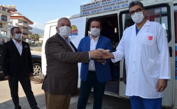 Büyükşehir Belediyesi Alanya’da sağlık çalışanlarının yanında