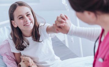 Dünyada Her 3 Dakikada 1 Çocuk Kanser Tanısı Alıyor