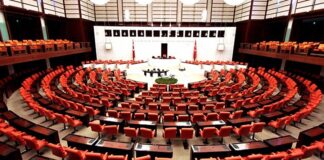 TBMM’de tansiyon yükseldi!