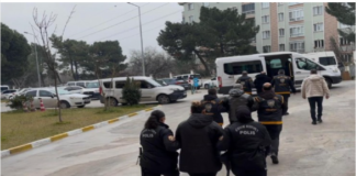 Manisa’da bir kişiyi vurarak öldüren cinayet zanlısı Kocaeli’de yakalandı