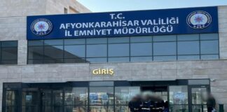 Kendilerini kamu görevlisi gibi tanıtıp 5 milyon TL’lik vurgun yapan 10 kişi tutuklandı
