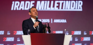 CHP 21. Olağanüstü Kurultayı: Özgür Özel yeniden genel başkan seçildi