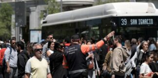 İspanya’da elektrik kesintisinin ardından OHAL ilan edildi İspanya İçişleri Bakanlığı, ülkenin büyük bir bölümünde yaşanan elektrik kesintisinin ardından OHAL ilan edildiğini duyurdu.