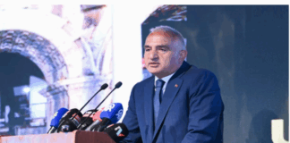 BAKAN ERSOY: “2025, TURİZMDE YENİ REKORLARIN YILI OLACAK