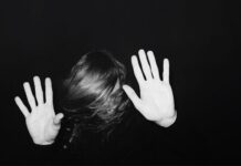 KADINLARA YAPILAN ŞİDDETE HAYIR DUR