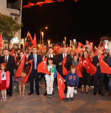 Bir Asırlık Gurur: Cumhuriyetimizin 102. Yılı Urla’da Coşkuyla Kutlandı