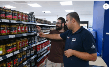 Büyükşehir’den eşit fırsat adımı: Otizmli gençler İZMAR’da görevde!